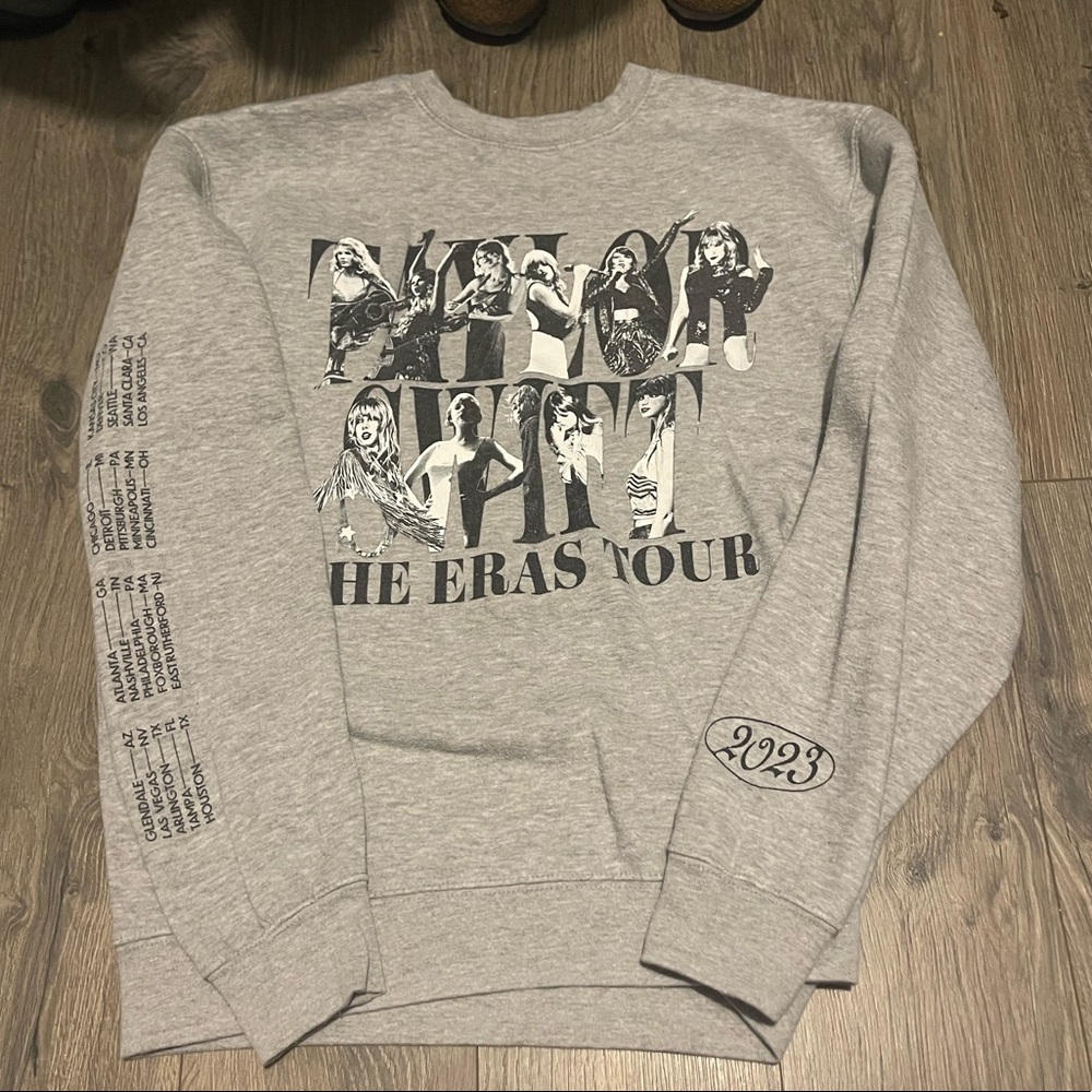 Taylor Swift crew neck